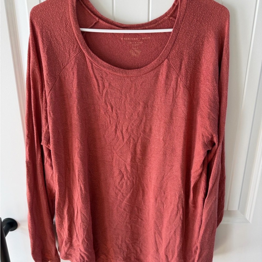 American Eagle Outfitters Rust Long Sleeve Tee